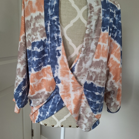 CUTE Reversible top [M] - Picture 2 of 7